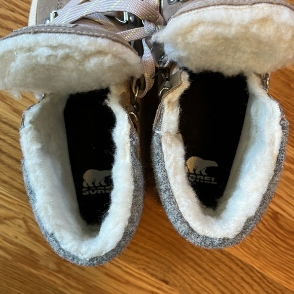 Sorel Out N’ About lll Conquest Boot Size 7 NWT - Picture 13 of 15